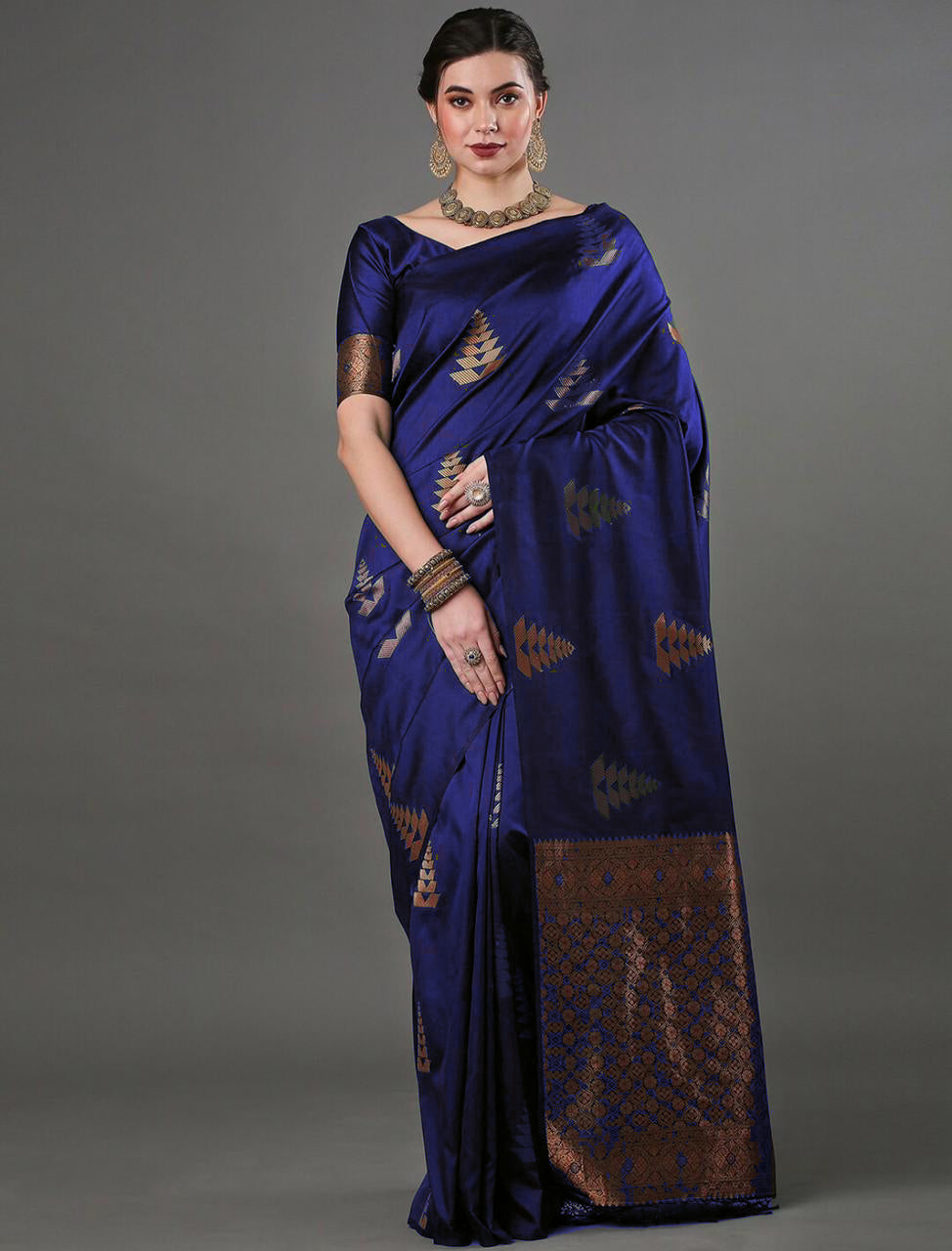 Hypnotic Royal Blue Soft Silk Saree With Ideal Blouse Piece