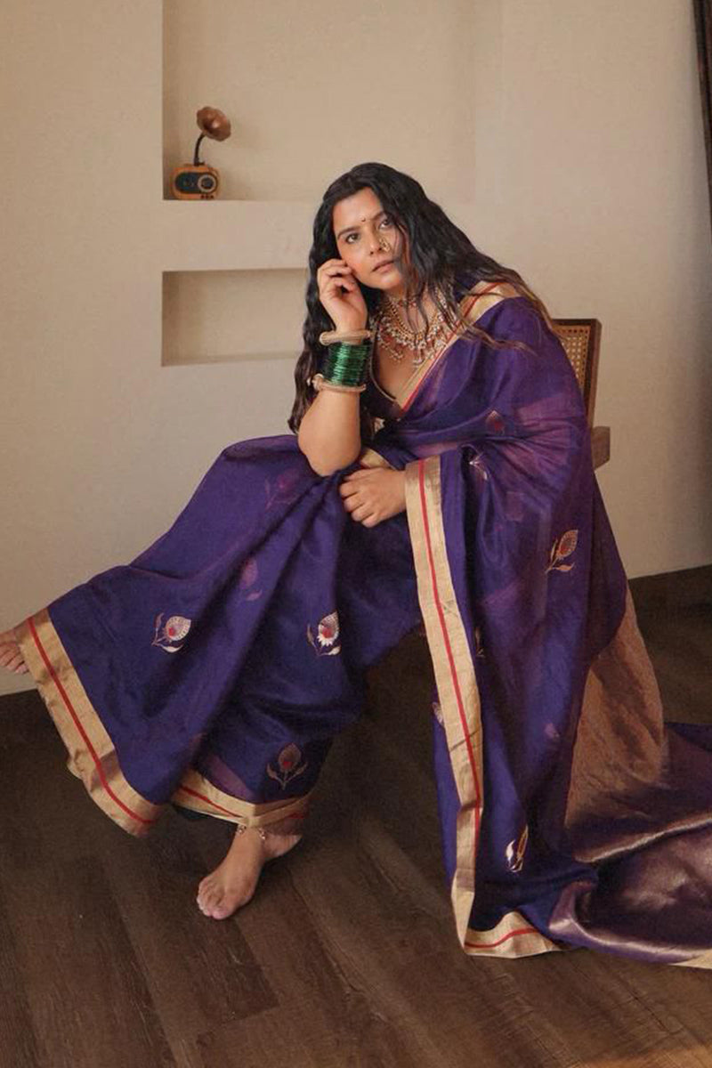 Snazzy Purple Soft Silk Saree With Propinquity Blouse Piece