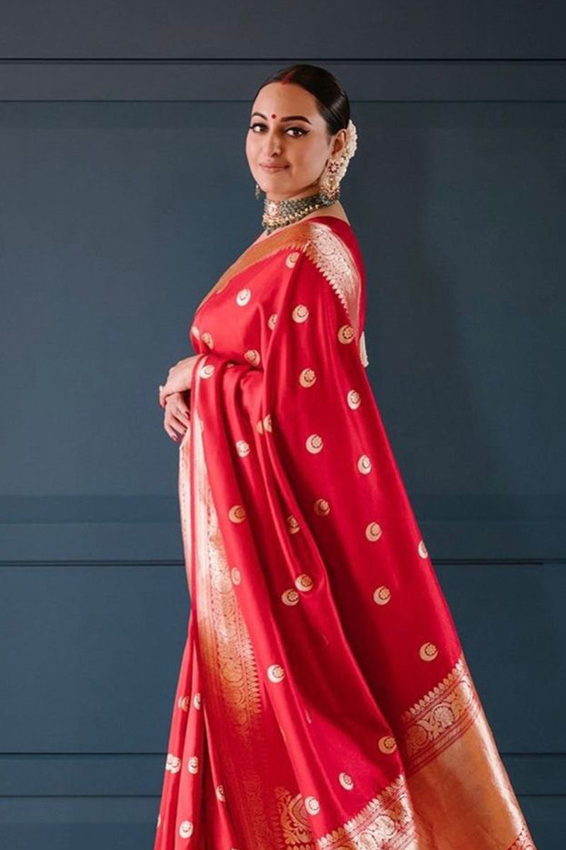 Surpassing Red Soft Silk Saree With Skinny Blouse Piece