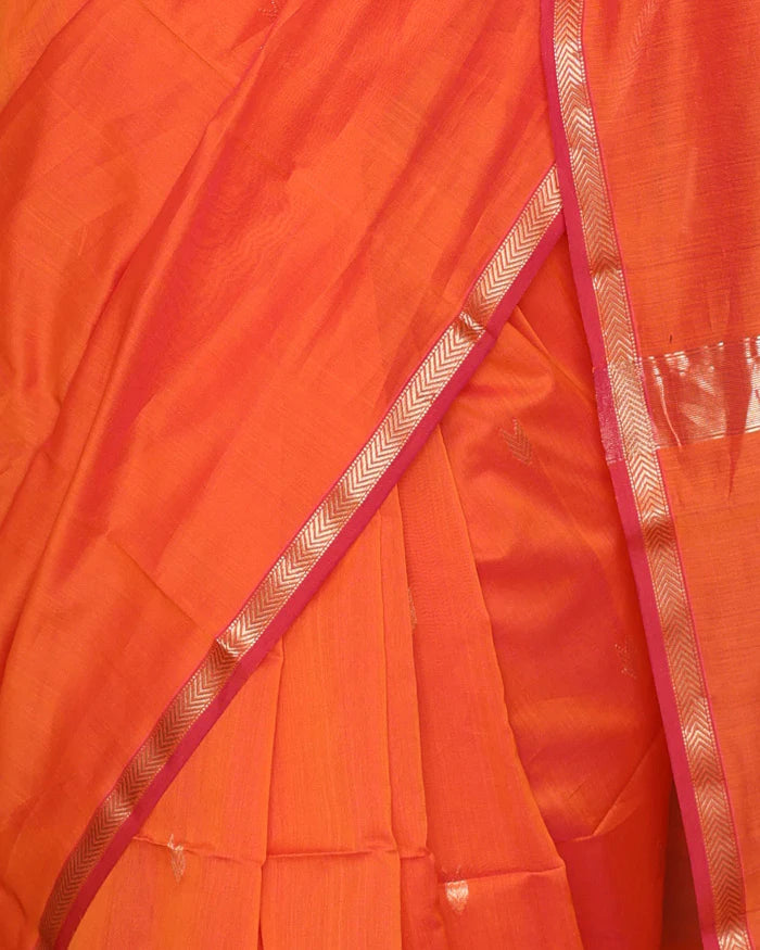 Phenomenal Orange Cotton Silk Saree With Redolent Blouse Piece