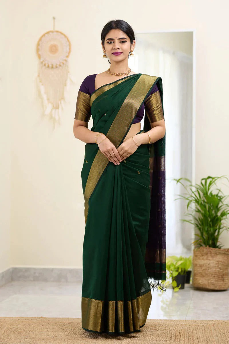 Adoring Dark Green Cotton Silk Saree With Blissful Blouse Piece