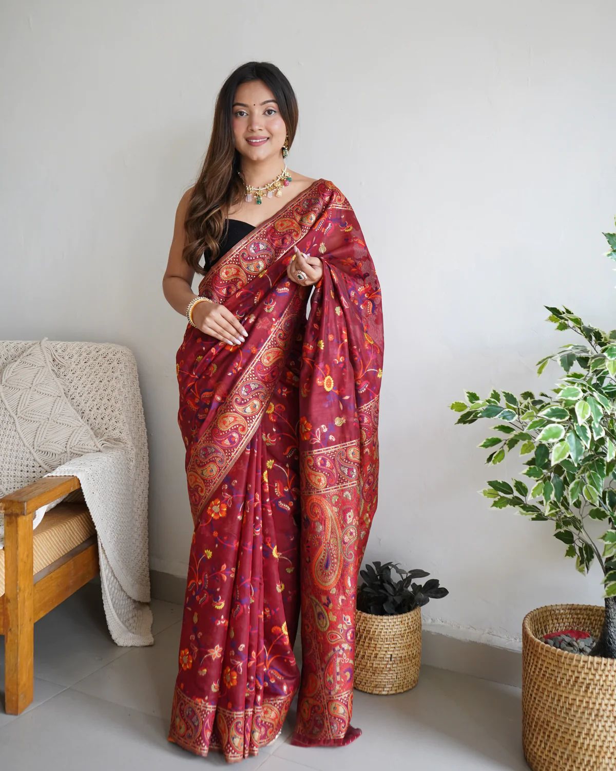 Opulent Maroon Pashmina Saree With Imbrication Blouse Piece