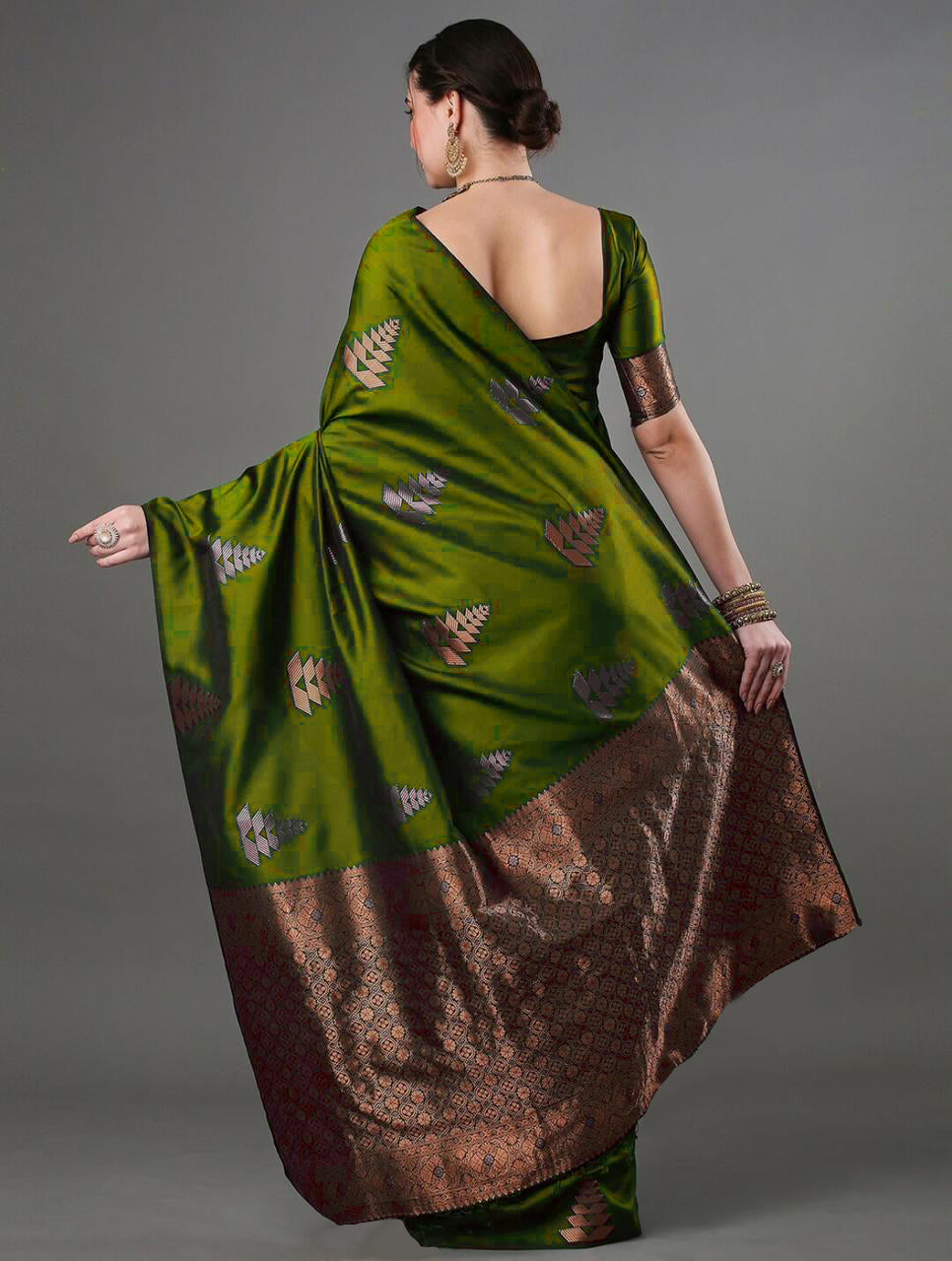 Palimpsest Mahendi Soft Silk Saree With Radiant Blouse Piece