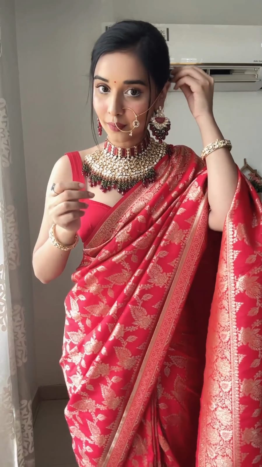 Ebullience 1 Minute Ready To Wear Red Color Soft Silk Saree With Unstitched Blouse