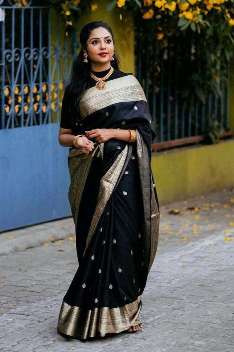 Stunner Black Soft Silk Saree With Ephemeral Blouse Piece