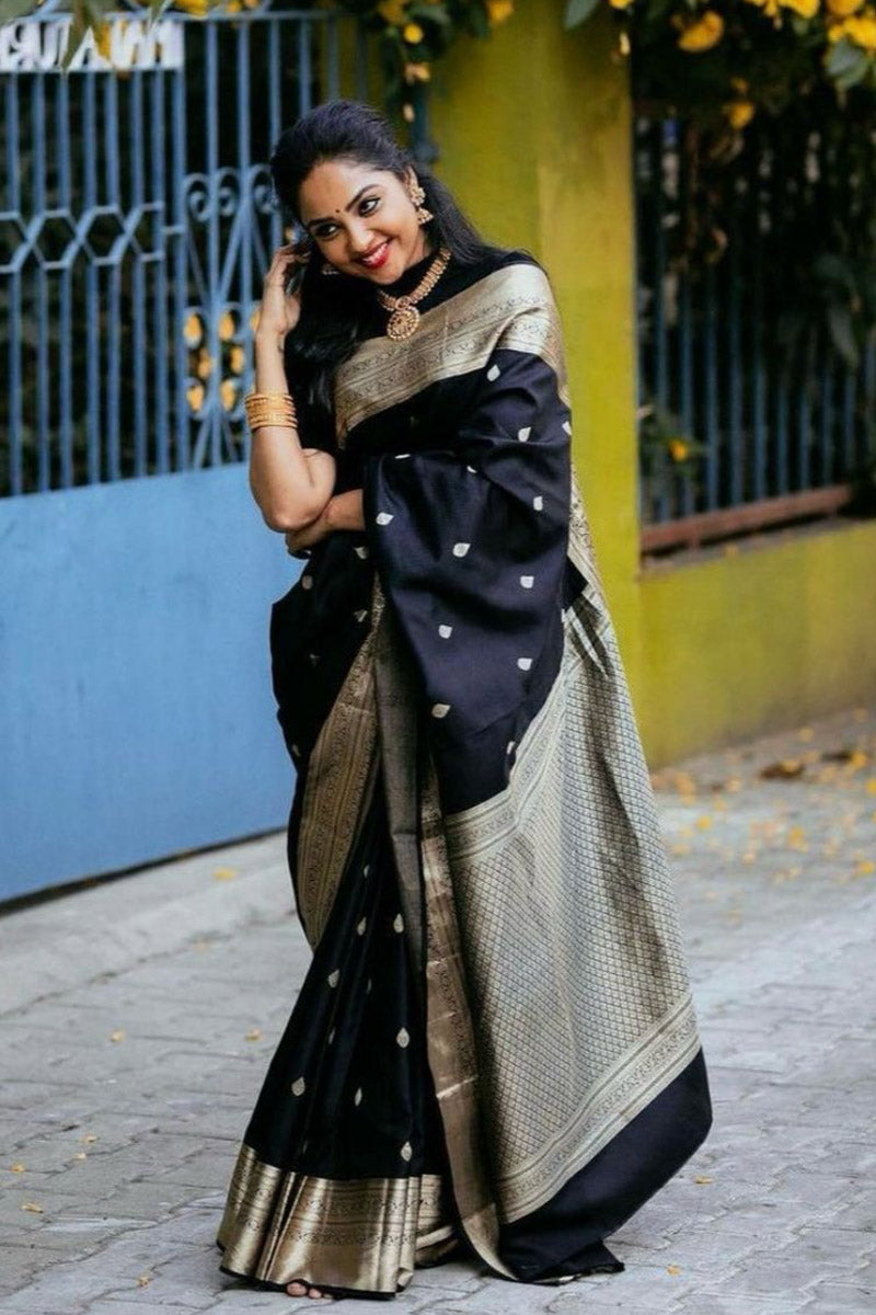 Stunner Black Soft Silk Saree With Ephemeral Blouse Piece