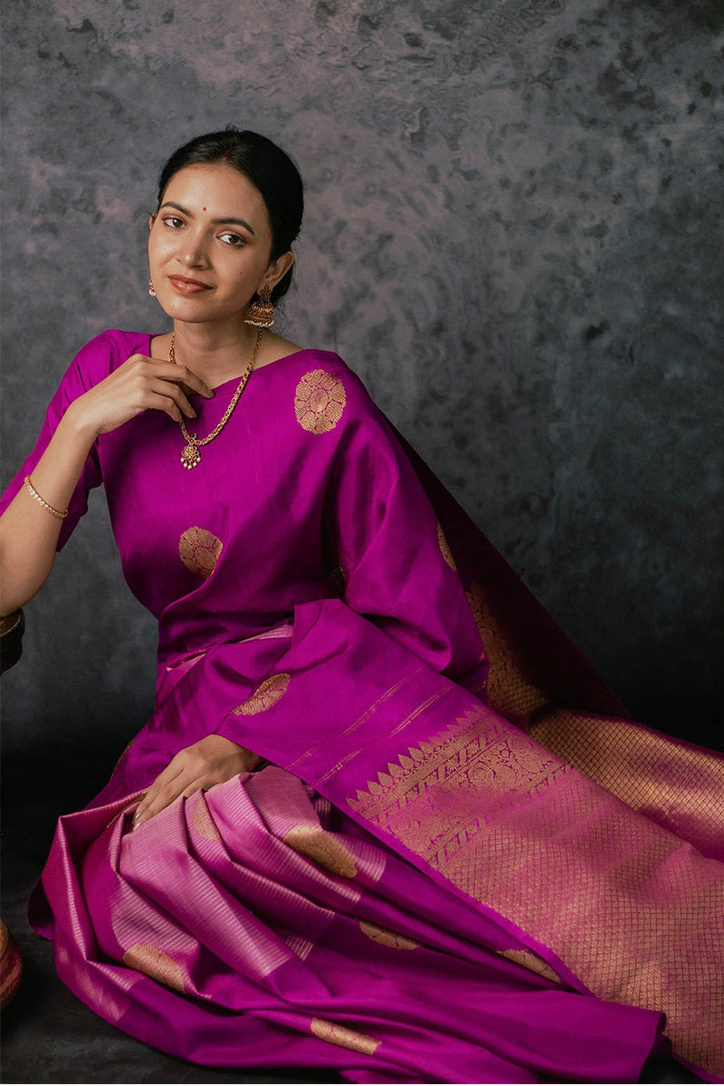 Luxuriant Pink Soft Silk Saree With Mellifluous Blouse Piece