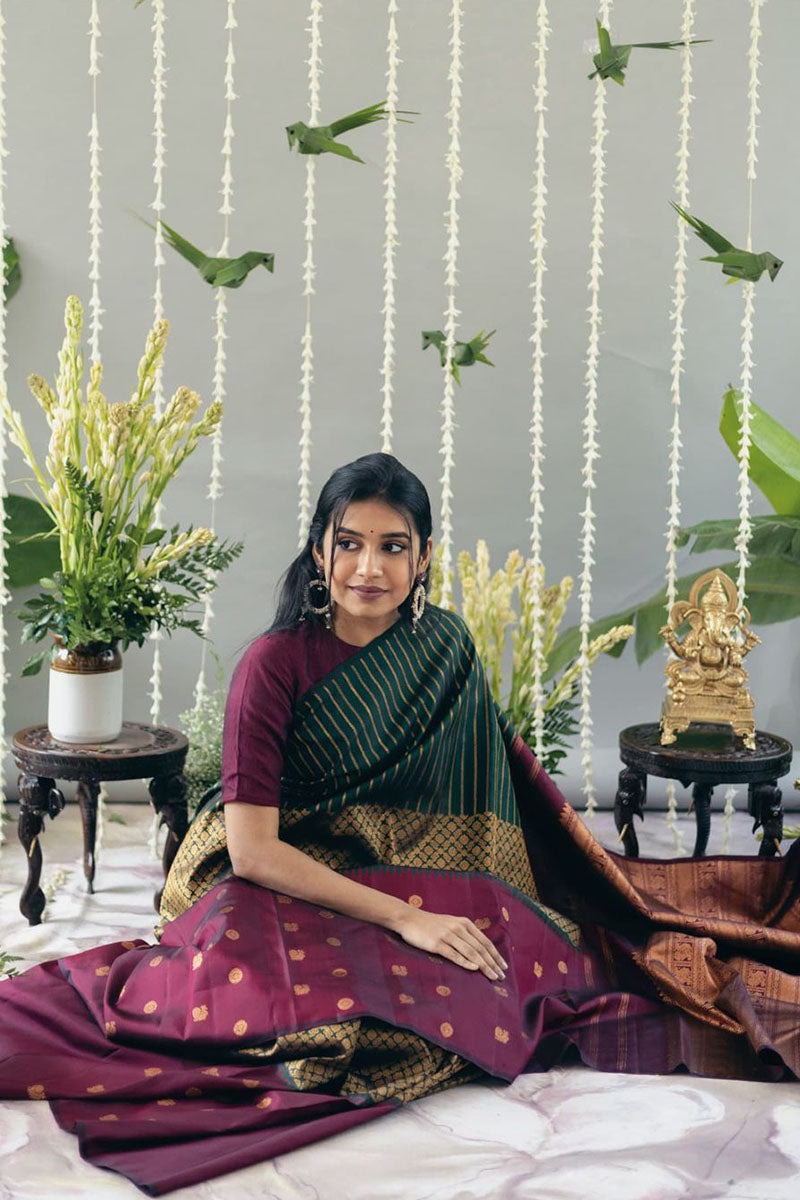 A dreamy Green Soft Silk Saree With Beauteous Blouse Piece