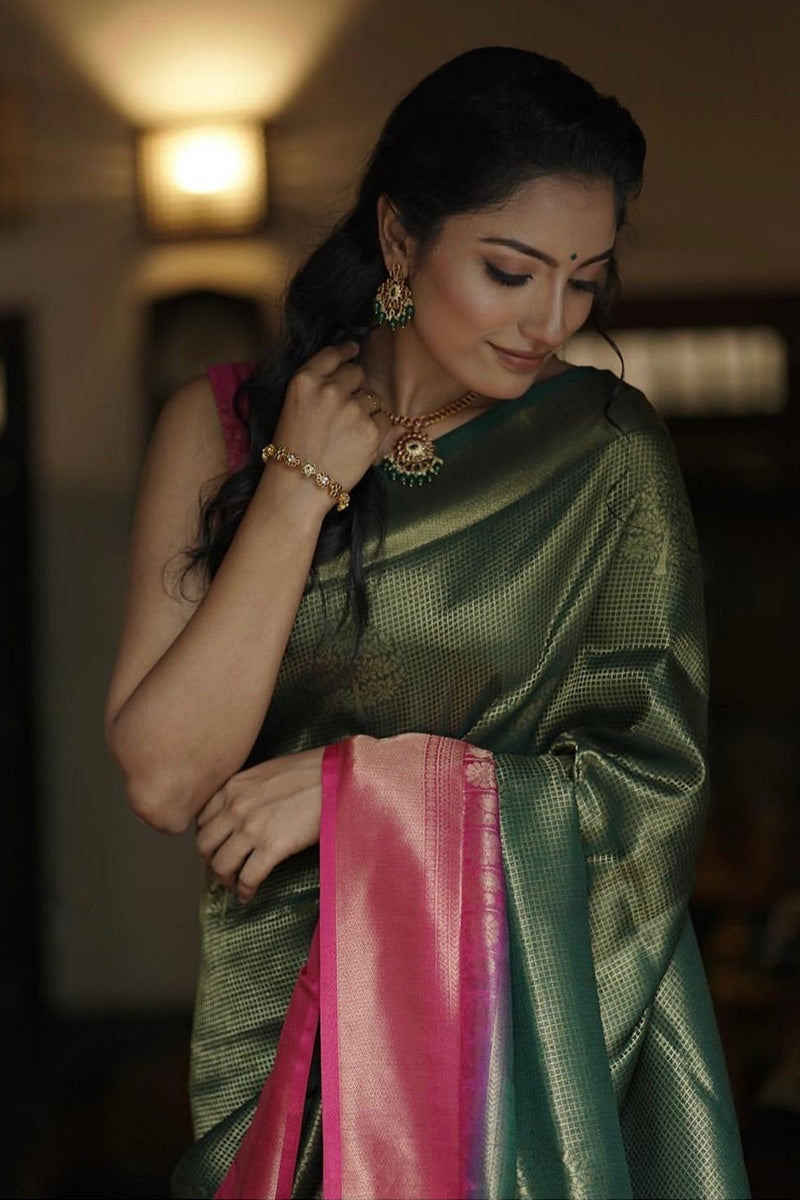 Charming Green Soft Silk Saree With Delectable Blouse Piece