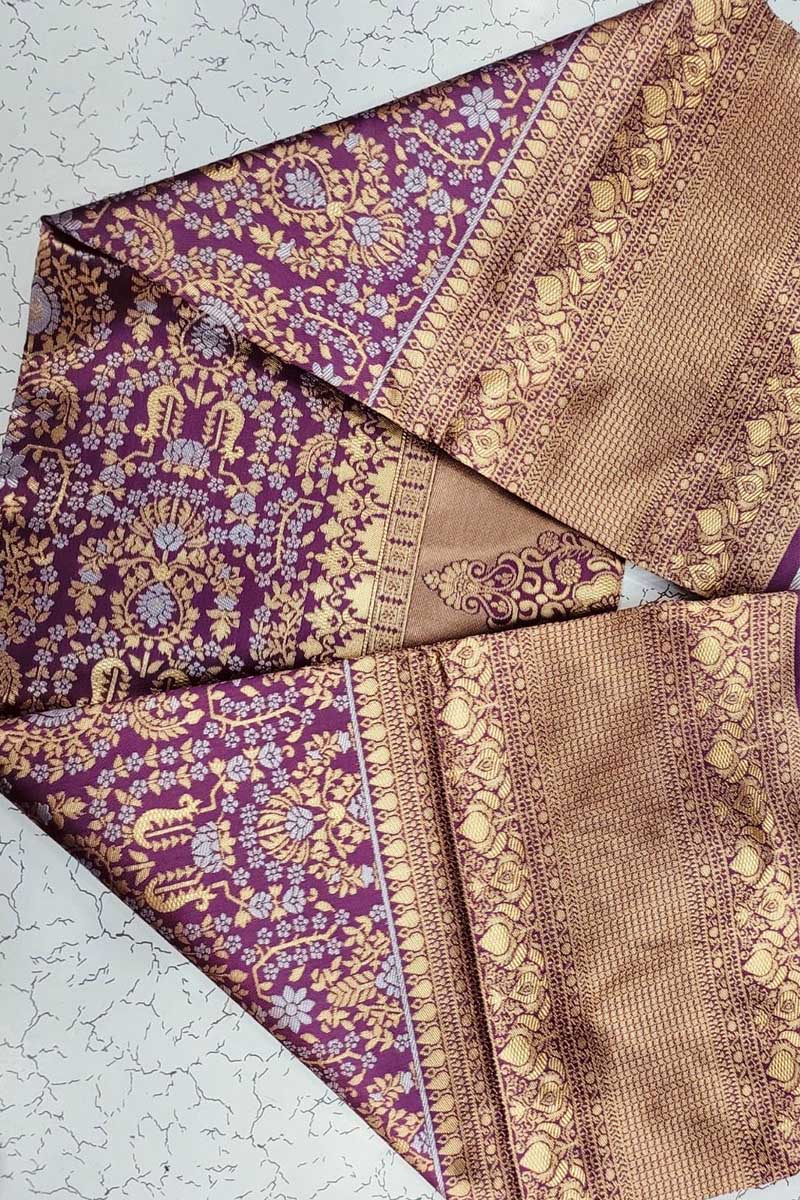 Capricious Wine Soft Silk Saree With Dalliance Blouse Piece