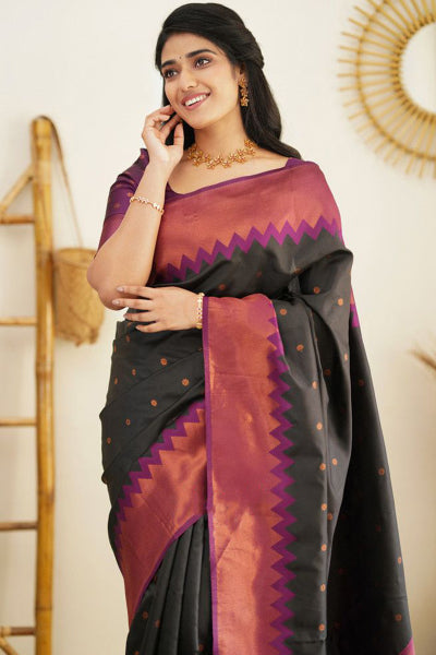 Beauteous Black Soft Silk Saree With Majesty Blouse Piece