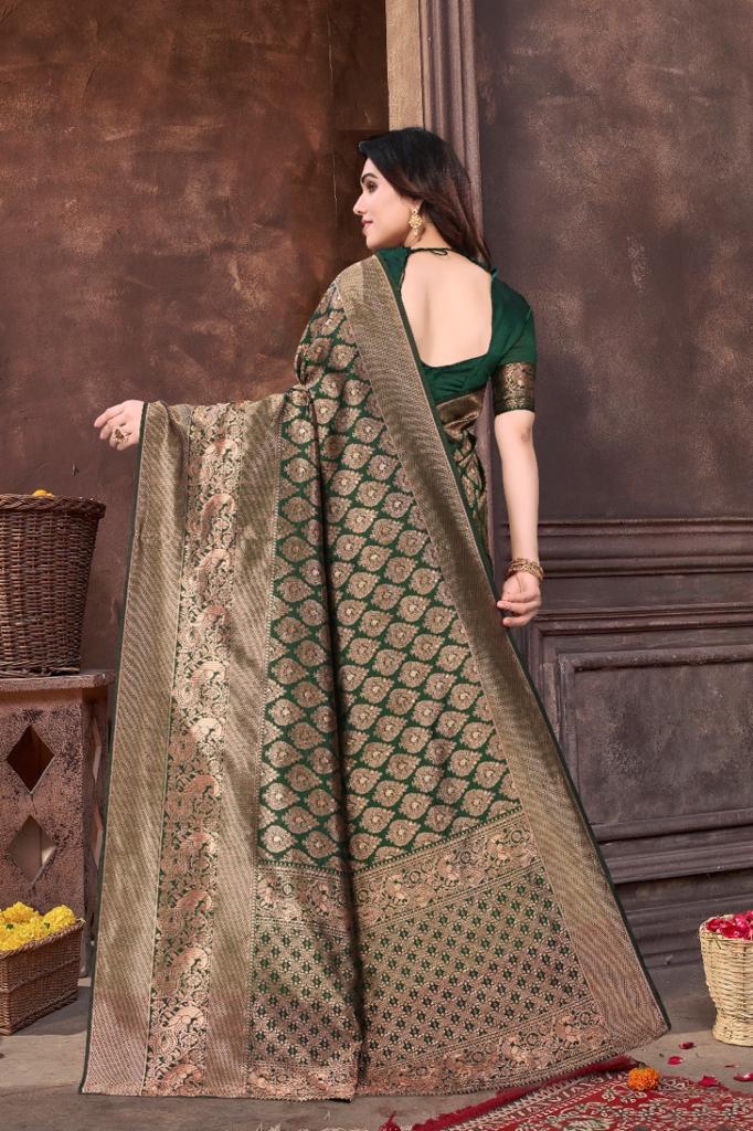 Most Flattering Green Color Soft Banarasi Silk Saree With Blouse Piece