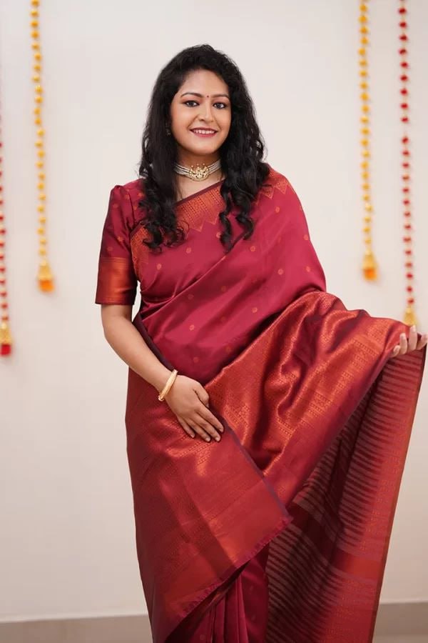 Dazzling Maroon Color Soft Silk Saree With Excellent Blouse Piece