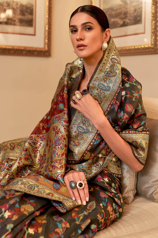 Bottle Green Radhika Kashmiri Pashmina Jaal Silk Woven Saree – TASARIKA -  India's Most Loved Sarees!