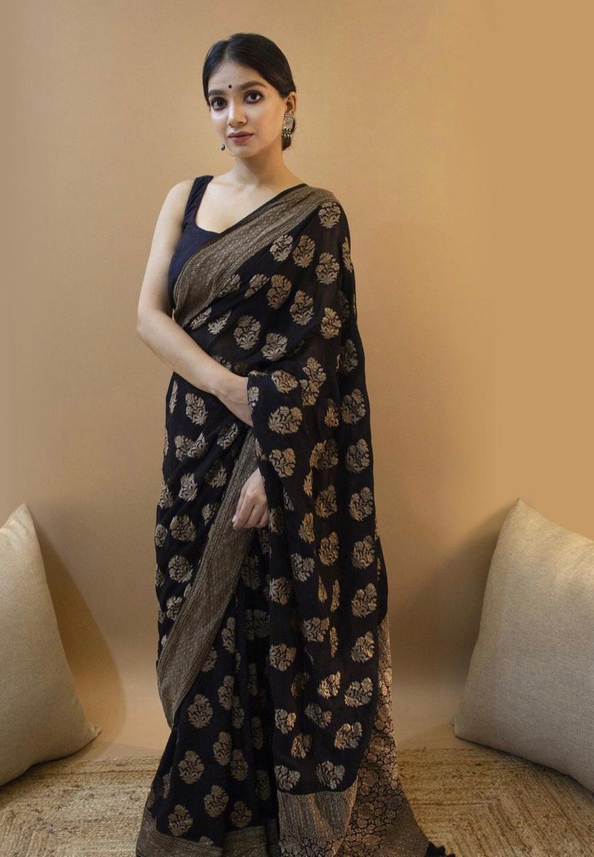 Tremendous Black Color Soft Silk Saree With Blouse Piece