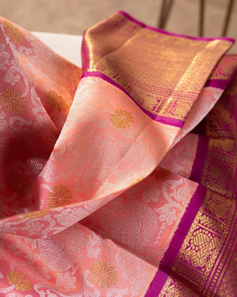 Artistic Pink Color Soft Silk Saree With Improbable Blouse Piece