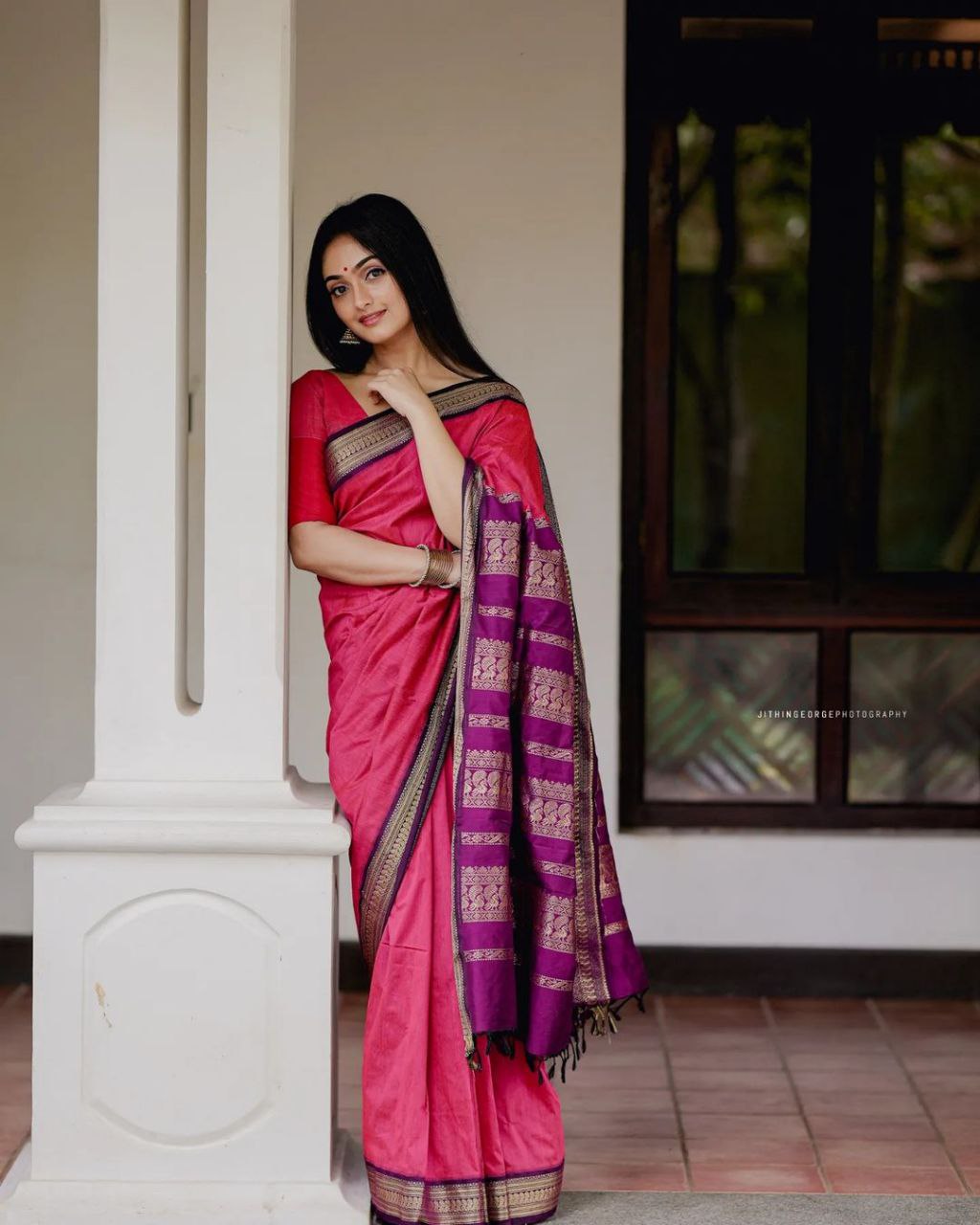 Girlish Pink Soft Silk Saree with Captivating Blouse Piece