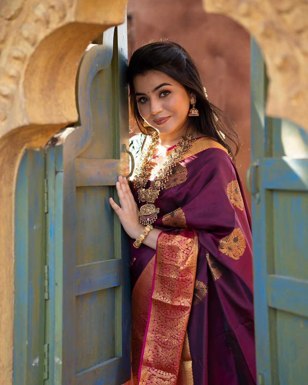 Outstanding Wine Color Soft Silk Saree With Blouse Piece