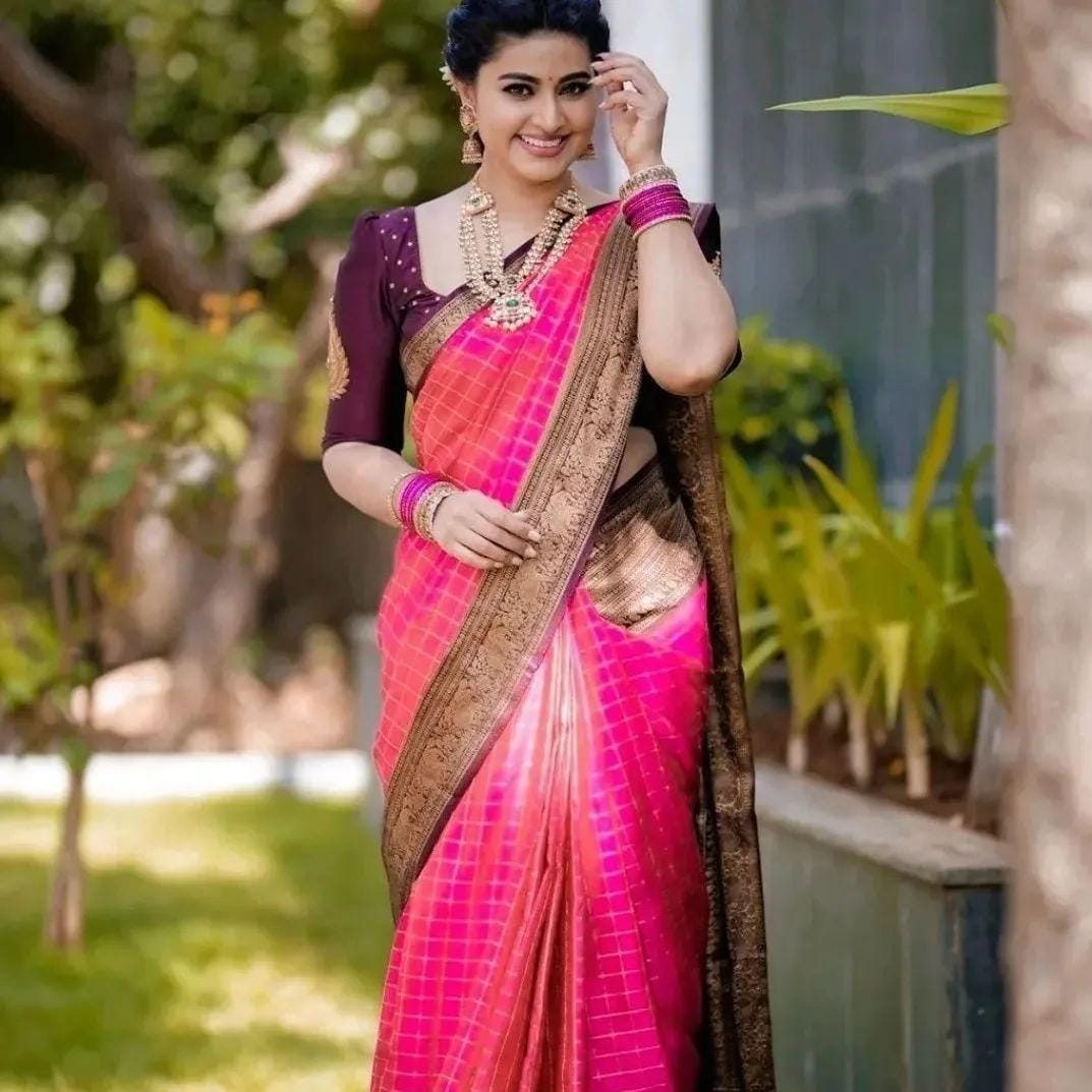 Bewitching Pink Color Soft Silk Saree With Blissful Blouse Piece