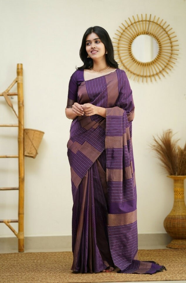 Dazzling Purple Color Soft Silk Saree With Gleaming Blouse Piece